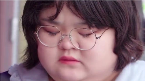 胖墩儿的欢乐颂，一男一女胖子的搞笑生活  第1张